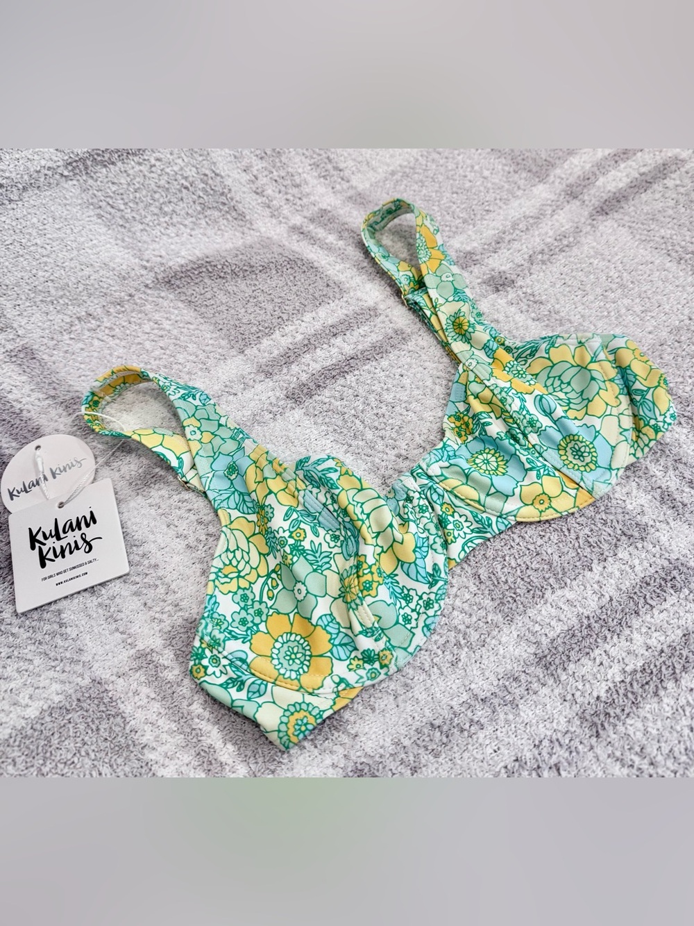 Kulani Kinis Ditsy Underwire Bikini Top - Ocean Child